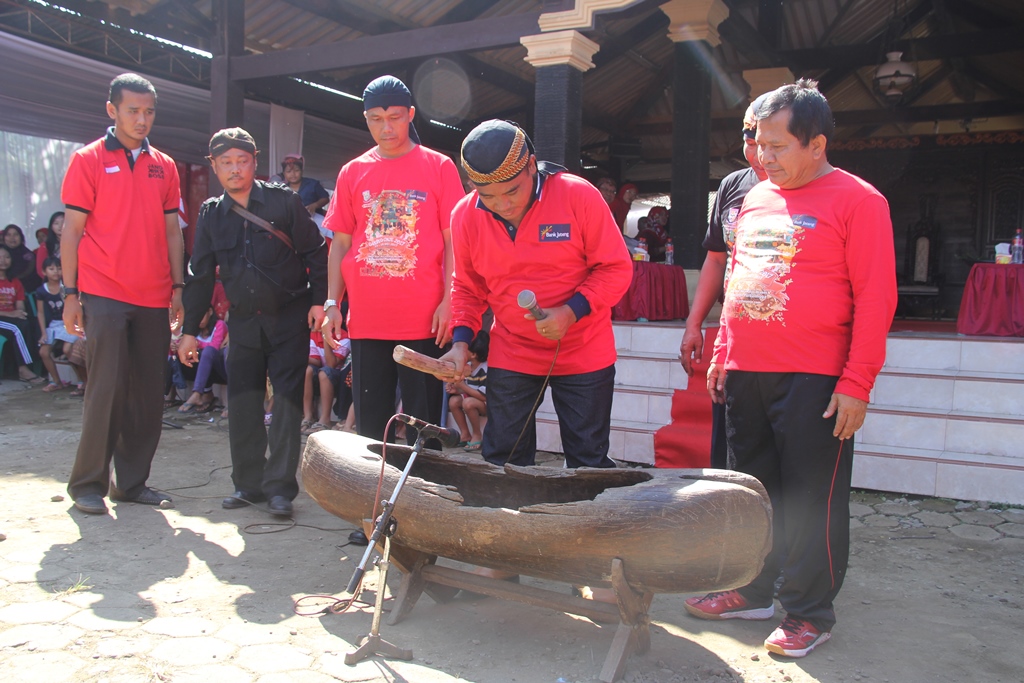 Bupati Buka Grebeg Onje 2017