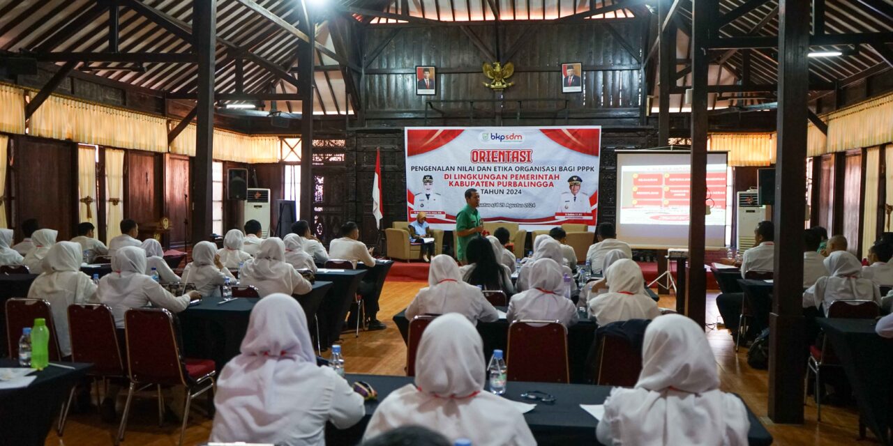 Inspektorat Daerah Purbalingga Bekali PPPK Dengan Materi Anti Korupsi