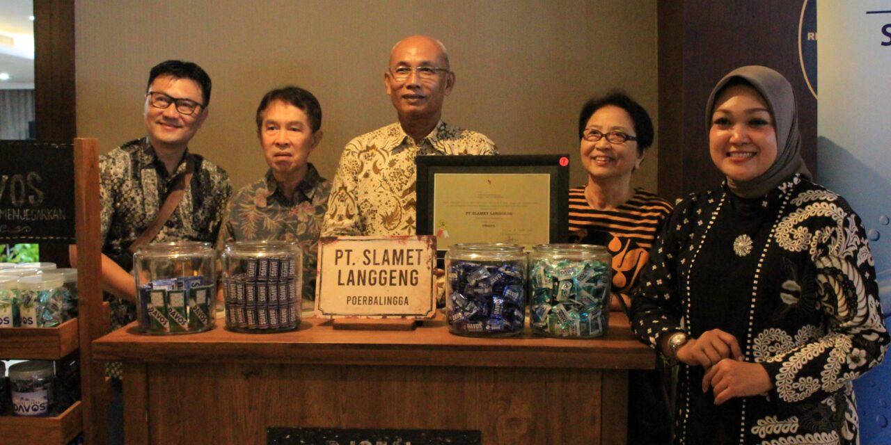 Raih Penghargaan Siddhakarya Award, Permen Davos Kian Melegenda!