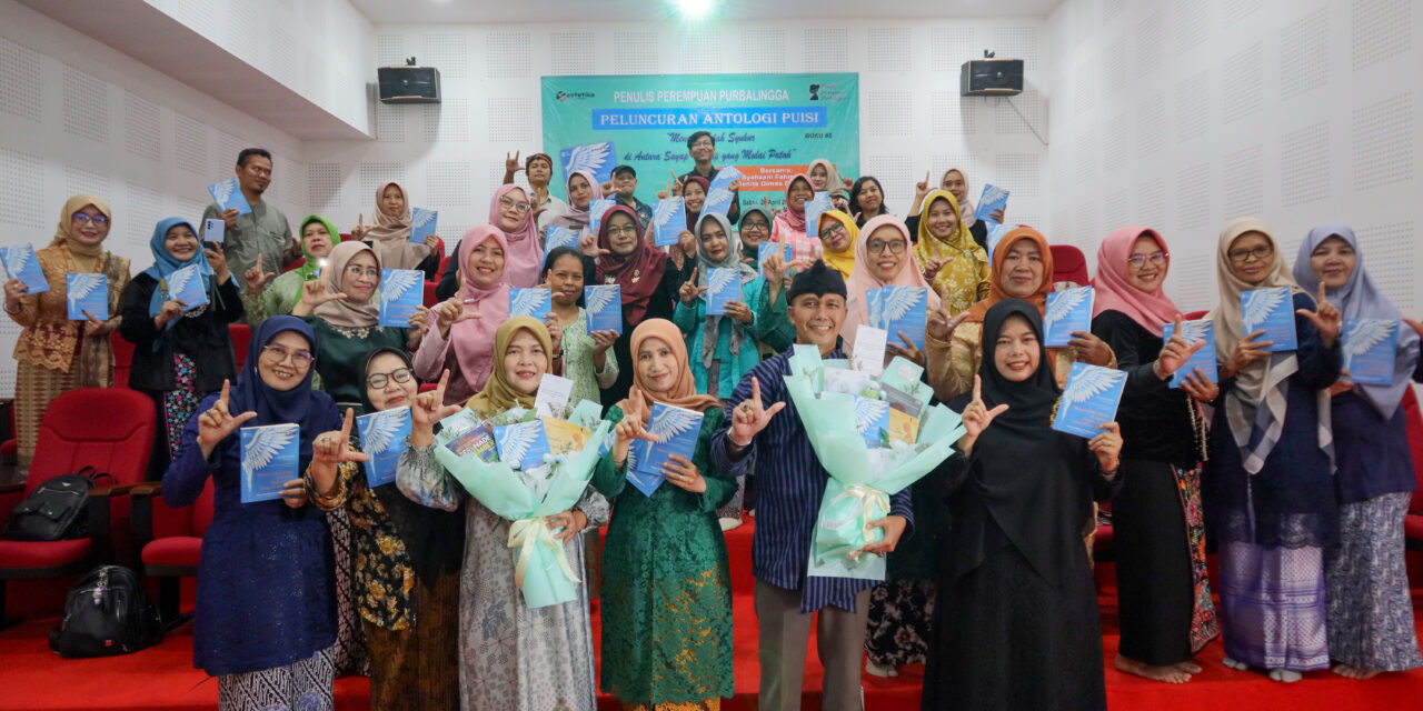 Penulis Perempuan Purbalingga Luncurkan Buku Puisi di Momen Hari Kartini