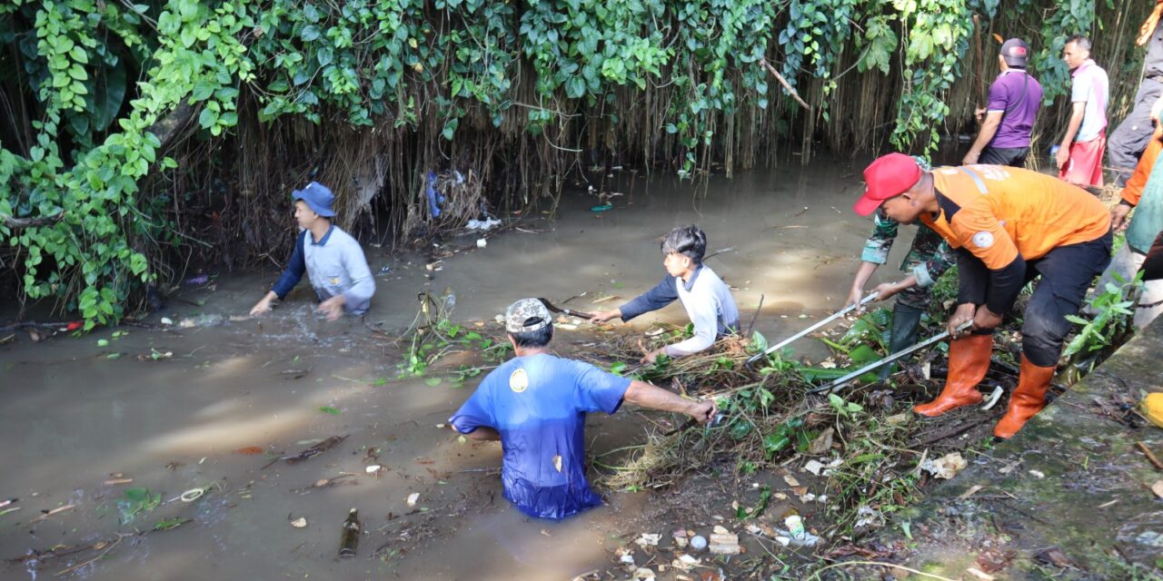 Jaga Kelestarian Lingkungan, Purbalingga Gelar Aksi Nyata Tanam Ribuan Pohon serta Bersih-Bersih Sumber Air dan Sungai