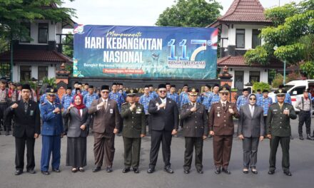 Wabup Dimas Pimpin Upacara Harkitnas ke-117, Sampaikan Pesan Penting Menkomdigi