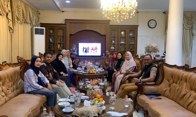 Temui desainer nasional, ketua dekranasda siap kembangkan identitas batik Purbalingga