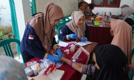 Dekatkan Layanan ke Warga, Puskesmas Kemangkon Gelar Cek Kesehatan dan Pengobatan Gratis di Desa