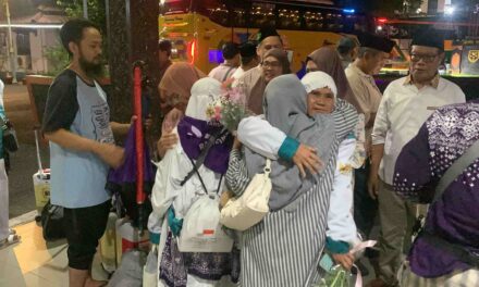 Kepulangan Jemaah Haji Purbalingga Disambut Suka Cita Keluarga