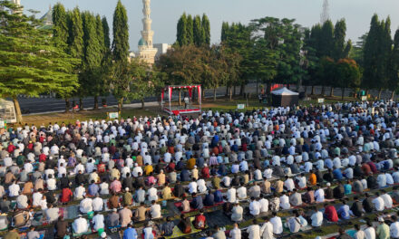 Pemkab Purbalingga Gelar Sholat Idul Adha dan Salurkan Ribuan Hewan Qurban