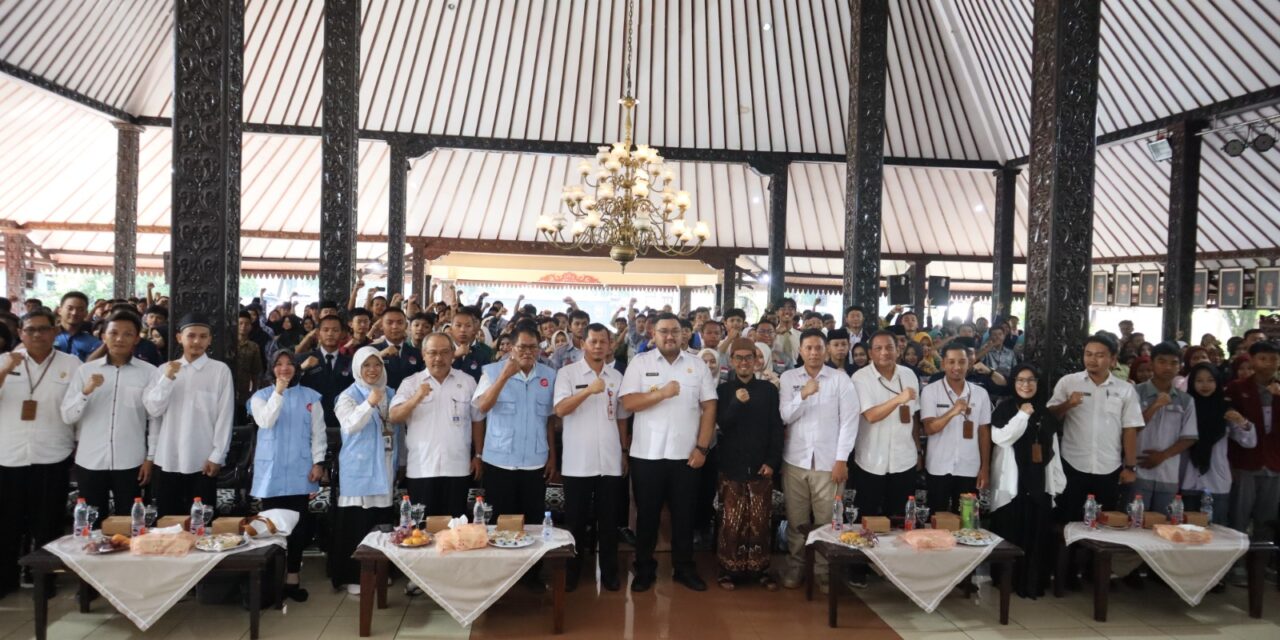 298 Pelajar Ikuti Seminar Budaya Anti Korupsi, Wabup Dimas Tanamkan Integritas Sejak Dini