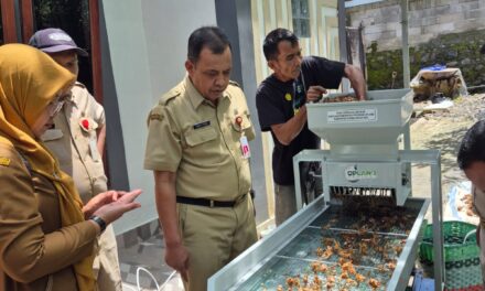 Alat Perontok dan Pembersih Kapulaga Ringankan Beban Kerja Petani Purbalingga