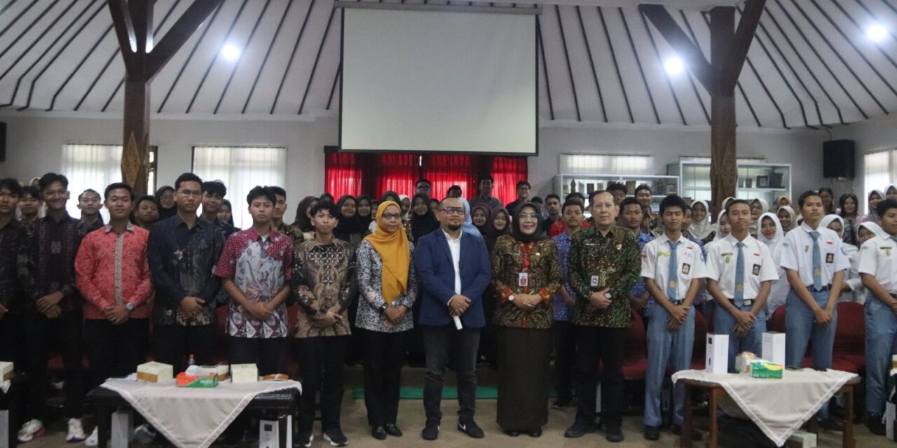 Pelajar Purbalingga Disiapkan Jadi Pemilih Kritis dan Bertanggung Jawab