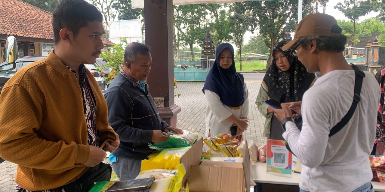 Minyak Goreng Ludes Dalam Sekejap di GPM Kecamatan Kalimanah