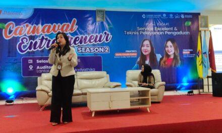 Pelayan Publik Harus Bersikap Netral dan Tenang Hadapi Aduan